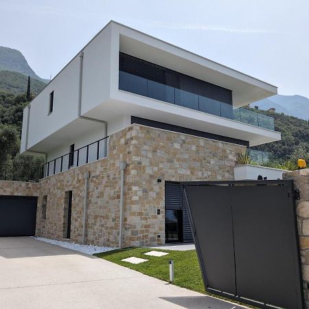 Olivo Luxury Apartments Malcesine Ngoại thất bức ảnh