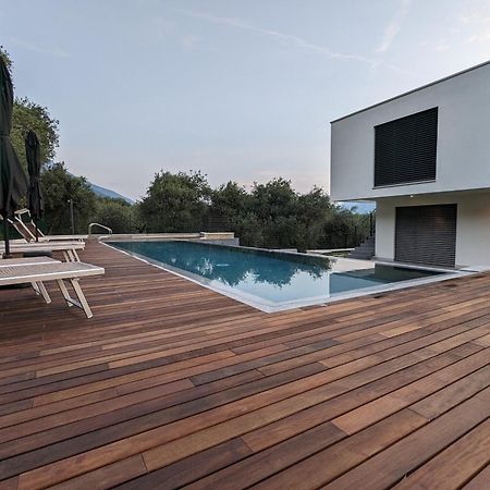 Olivo Luxury Apartments Malcesine Ngoại thất bức ảnh