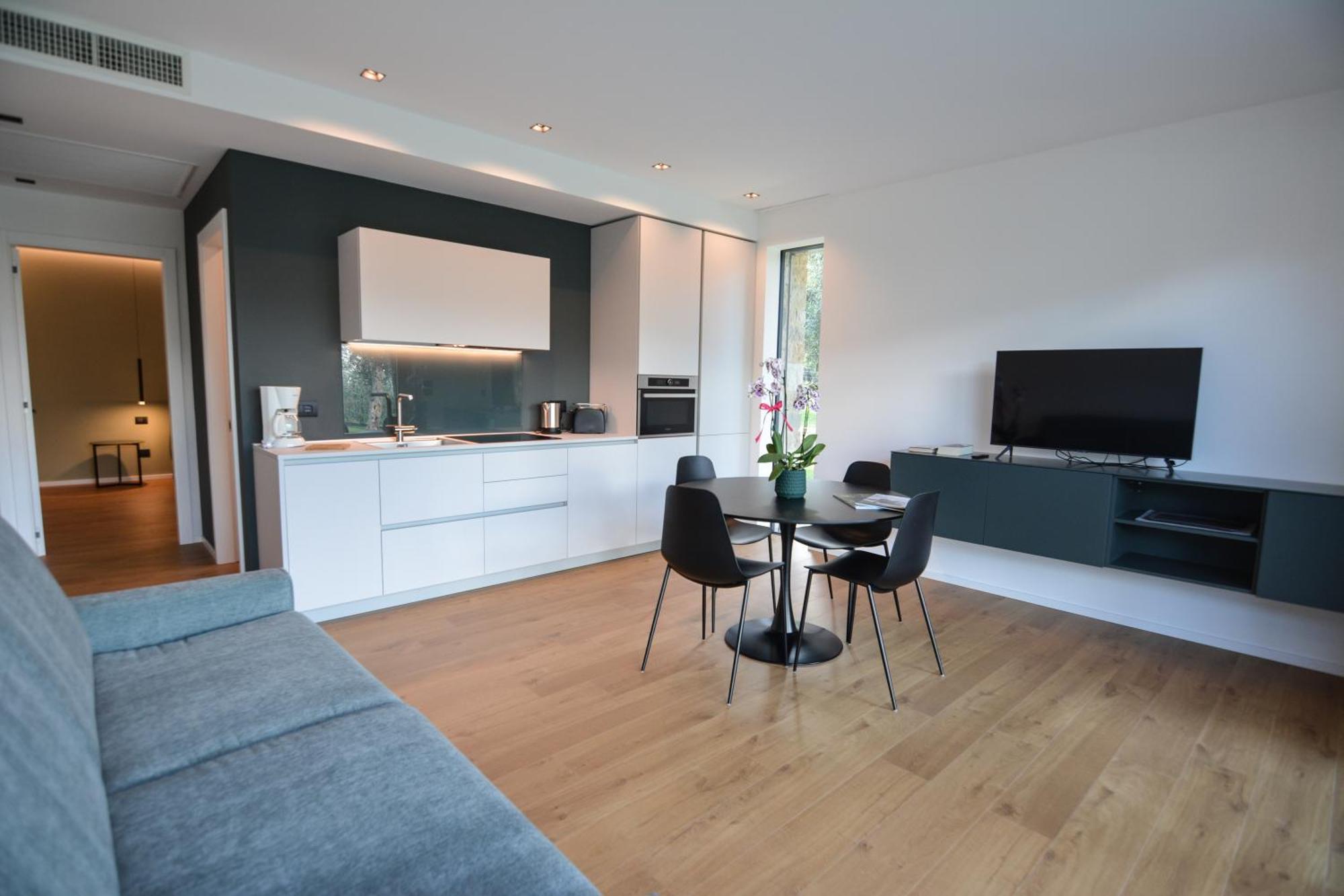 Olivo Luxury Apartments Malcesine Ngoại thất bức ảnh