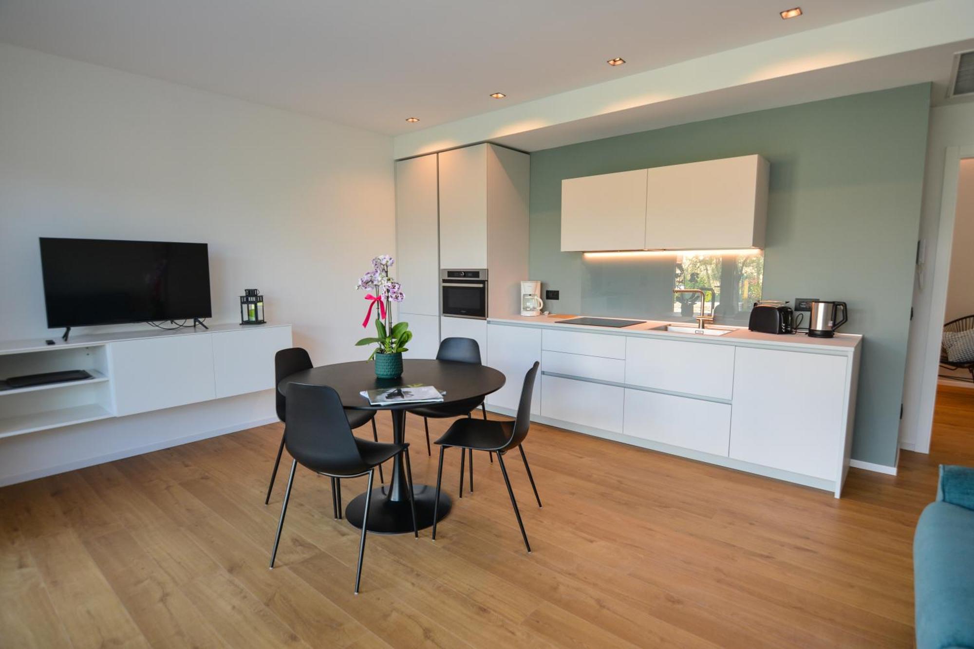 Olivo Luxury Apartments Malcesine Ngoại thất bức ảnh