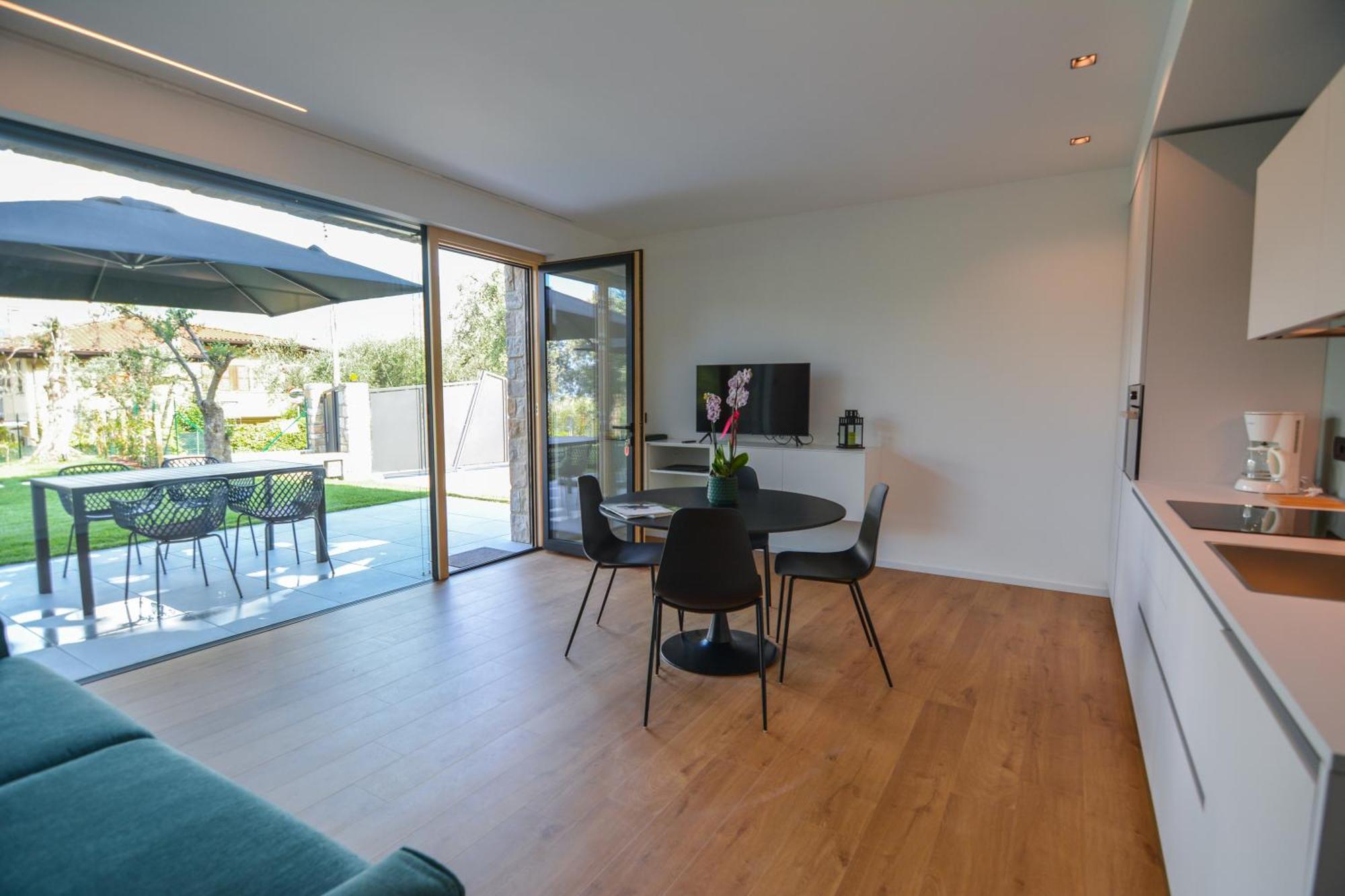 Olivo Luxury Apartments Malcesine Ngoại thất bức ảnh